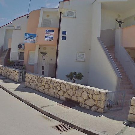 Apartments Pag-Travel Novaglia Esterno foto