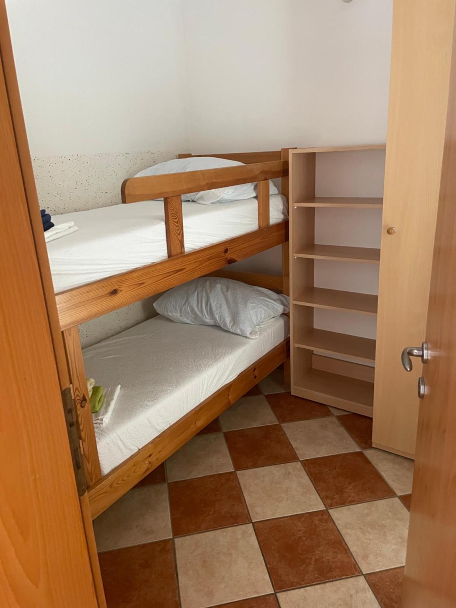 Apartments Pag-Travel Novaglia Esterno foto